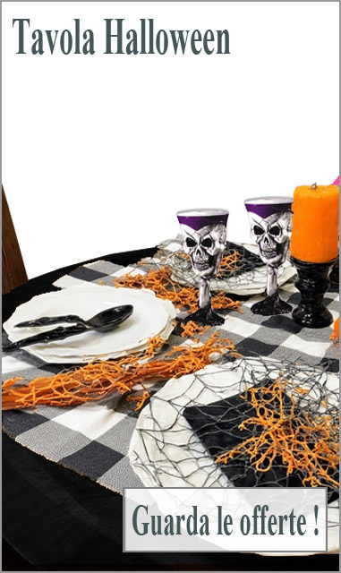 La foto mostra come apparecchiare la tavola ad Halloween